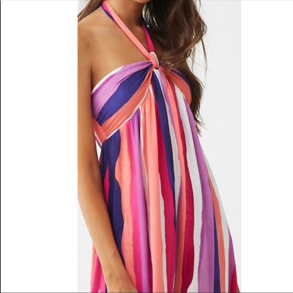 Dresses & Skirts - Halter neck striped maxi dress Size S New With Tag